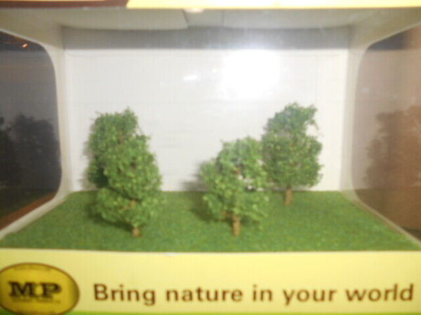 MP Scenery Products item # 70420 N-Scale 2" Sycamore Premium Trees