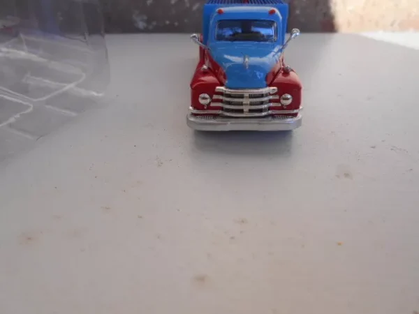 Classic Metal Works  O Scale  #TC302 1955 Beverage Truck - O So Grapee - Image 5