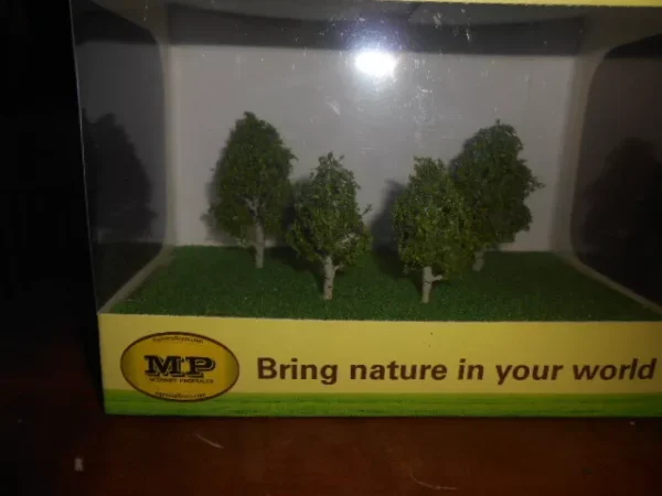 MP Scenery Products item # 70426 N-Scale 2" Birch Premium Trees - Image 7