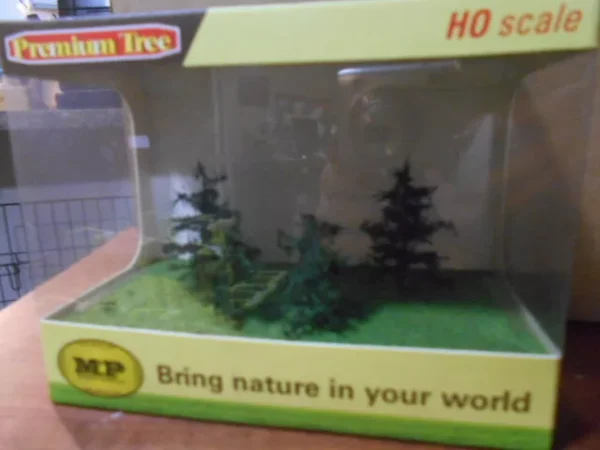 MP Scenery Products item # 70427 N-Scale 2" Pine Premium Trees - Image 4