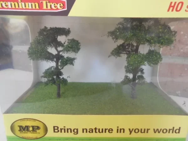 MP Scenery Products Item #70524 HO Scale Premiun Scots Pine Trees 3'' to 4'' - Image 5