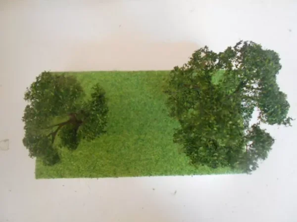 MP Scenery Products Item #70524 HO Scale Premiun Scots Pine Trees 3'' to 4'' - Image 2