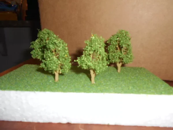 MP Scenery Products item # 70425 N-Scale 2" Alder Premium Trees - Image 3