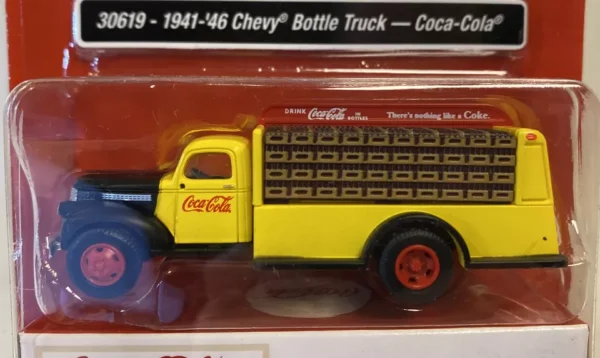 CLASSIC METAL WORKS 1941-'46 Chevy Bottle Truck - Coca-Cola #30619 - Image 3
