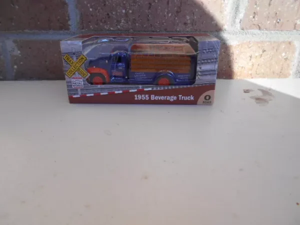 Classic Metal Works  O Scale   #TC303 1955 Beverage Truck - Whistle - Image 6